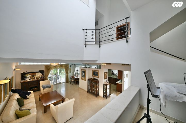 בית פרטי/ קוטג', הפרח, שיכוני המזרח, ראשון לציון