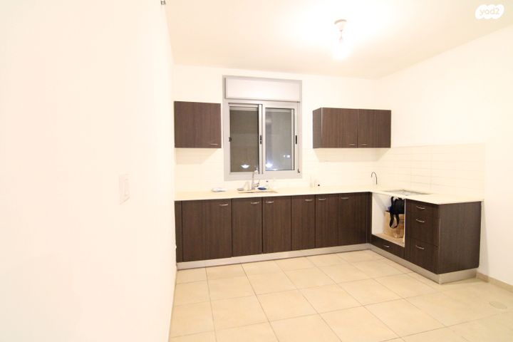 דירה, רימון, רובע ט"ז, אשדוד