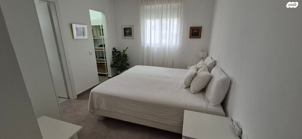 דירה, אליהו הנביא 15, ראש העין