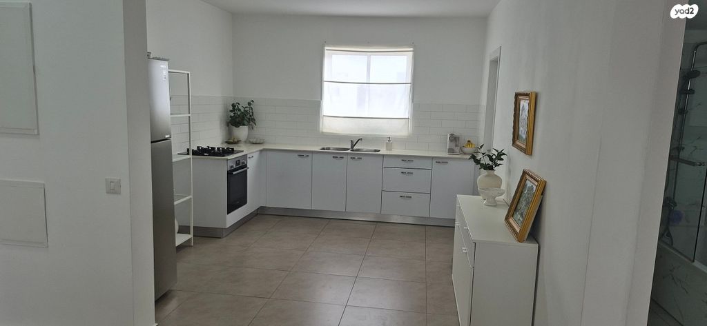 דירה, אליהו הנביא 15, ראש העין