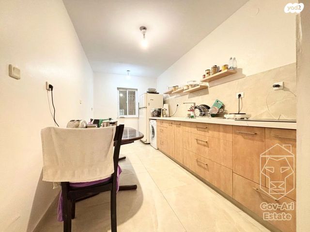 דירה, ישי, גבעת חנניה, אבו תור, ירושלים