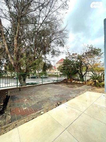 דירת גן, עינב, הגליל, כרמיאל