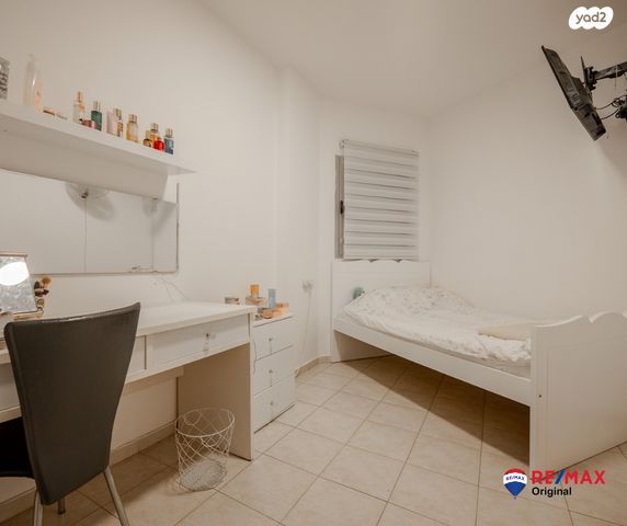 דירה, מרום נווה, רמת יצחק, רמת גן