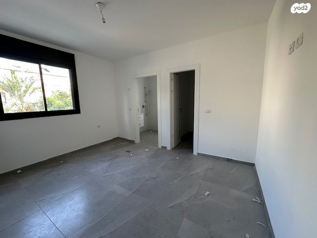 דירה, הרב קטרוני 12, המרכז השקט / מרכז העיר, פתח תקווה