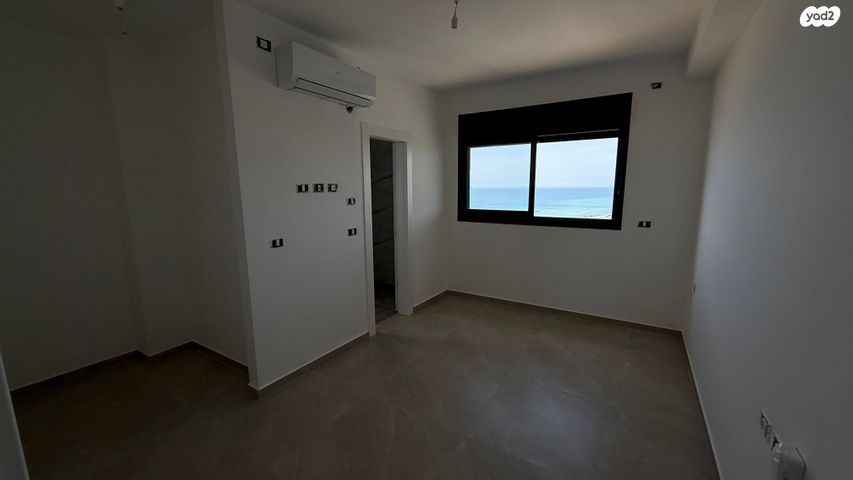 דירה, הרב הרצוג 6, צפון מערב מרכז העיר, נתניה