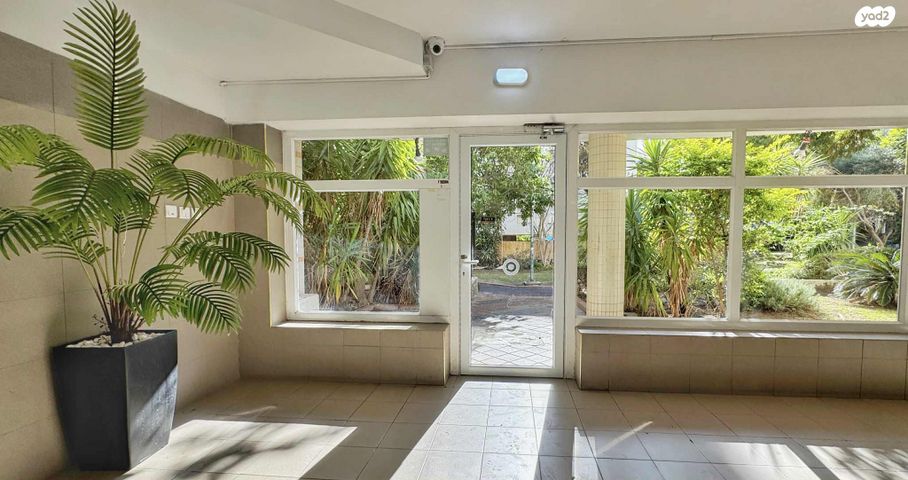 דירה, דרום מזרח, בת ים