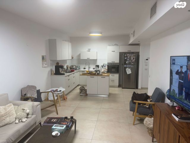 דירה, גולדה מאיר, רמת הדר, גבעת שמואל