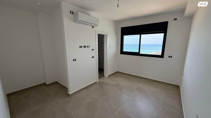 דירה, הרב הרצוג 6, צפון מערב מרכז העיר, נתניה