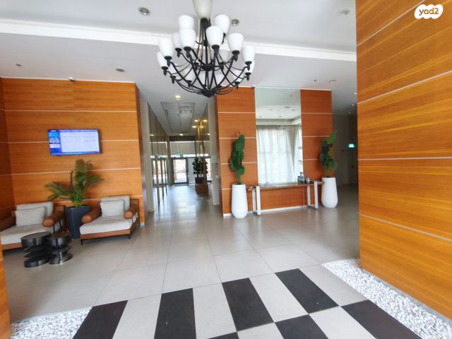 דירה, מאיר דנקנר, פתח תקווה