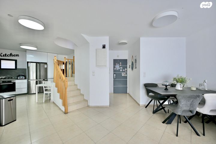 רביבים, גני ראשון