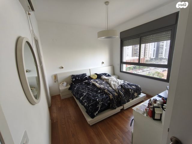 דירה, מאיר דנקנר, פתח תקווה