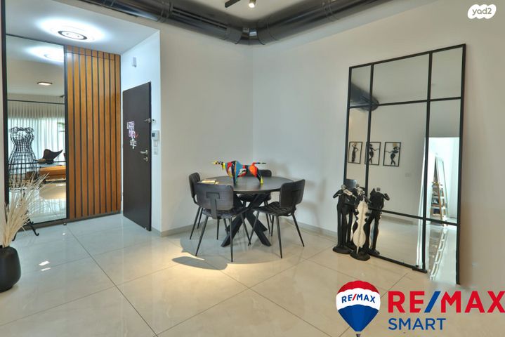 גג/ פנטהאוז, העצמאות, מרכז העיר, קרית אתא