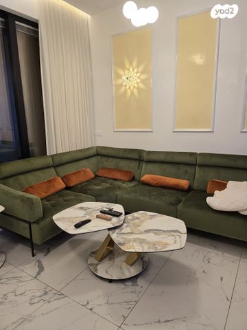 גני שרונה, קרית הממשלה