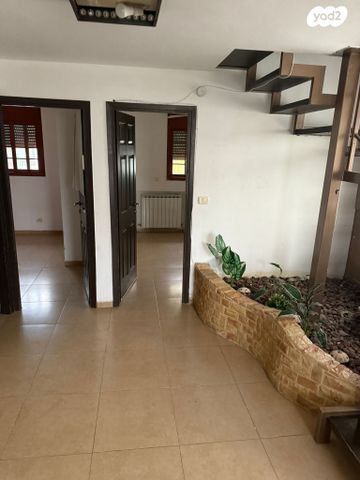 גג/ פנטהאוז, דב הוז, קטמונים, ירושלים