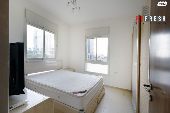 בית פרטי/ קוטג', הידידות 21, נתניה