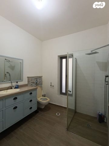 דירה, יעל הגיבורה 9, נגבה, רמת גן