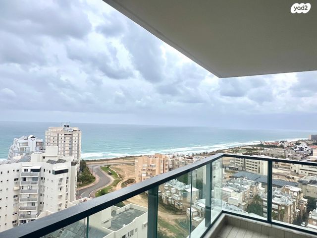 דירה, הרב הרצוג, צפון מערב מרכז העיר, נתניה