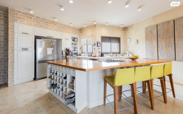 גג/ פנטהאוז, זקיף, מגדיאל, הוד השרון