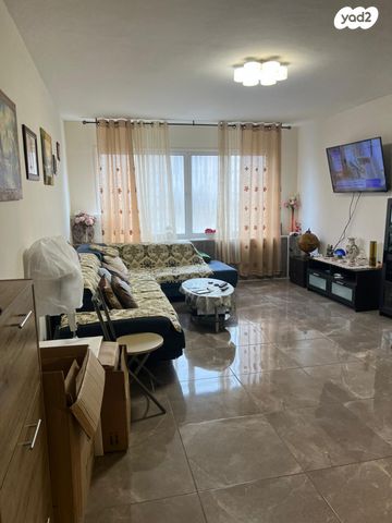 דירה, העצמאות, מרכז העיר, עכו