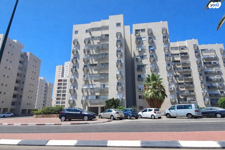 דירה, אריה מוצקין, נאות שקד, נתניה