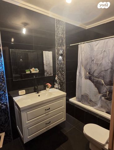 דירה, ירושלים, הפועל המזרחי ב', שיכון ב', בני ברק