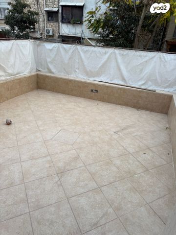 גג/ פנטהאוז, דב הוז, קטמונים, ירושלים