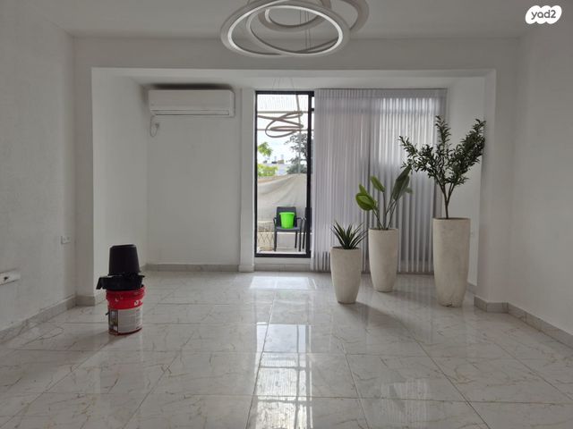 דירה, דב ממזריץ' 18, תל אביב יפו