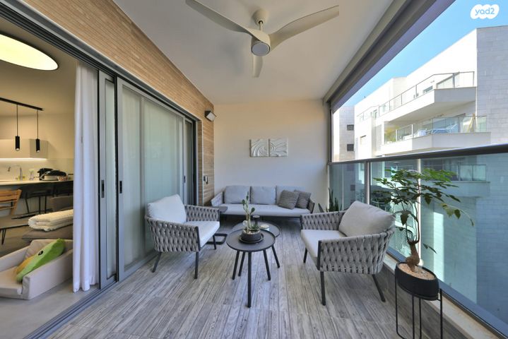 דירה, א.ד. גורדון, מוצקין הותיקה, קרית מוצקין