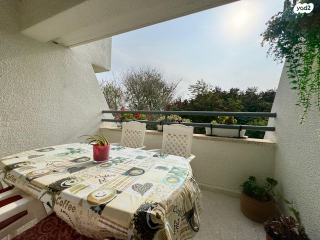 דירה, הרב גורן, הרצליה