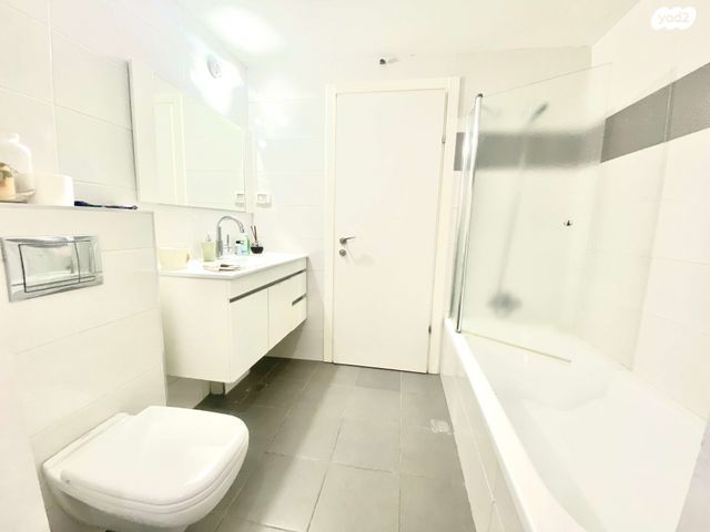 דירה, שדרות רובע יזרעאל 16, רובע יזרעאל סביוני העמק, עפולה