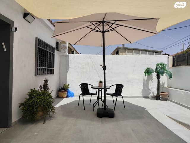 דו משפחתי, באר שבע