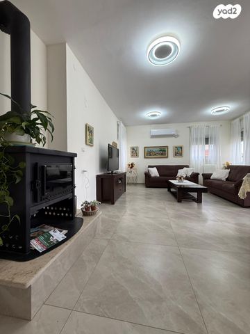 בית פרטי/ קוטג', הר גלעד, רמת רזים ב, צפת