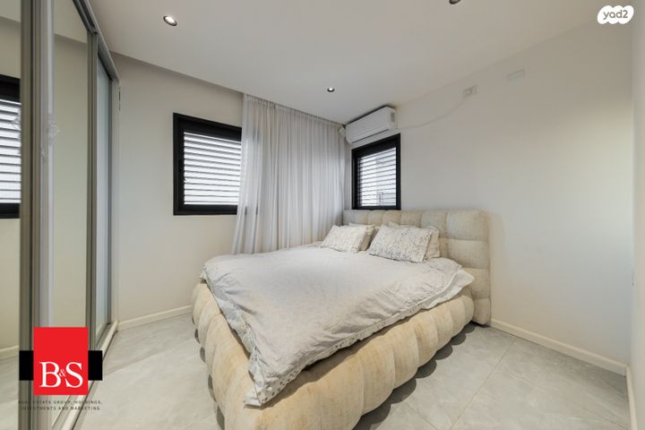 דירה, הרטום, קרית השרון, נתניה