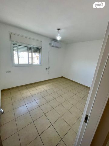 דירה, היובל, אור עקיבא