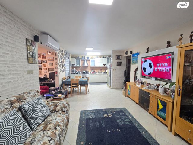 החשמונאים 35