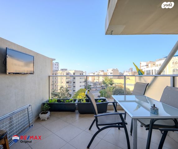 דירה, מרום נווה, רמת יצחק, רמת גן