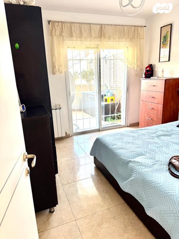 דירה, שמואל תמיר כצנלסון, פסגת זאב, ירושלים