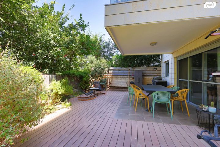 דירת גן, כפר סבא הירוקה, כפר סבא