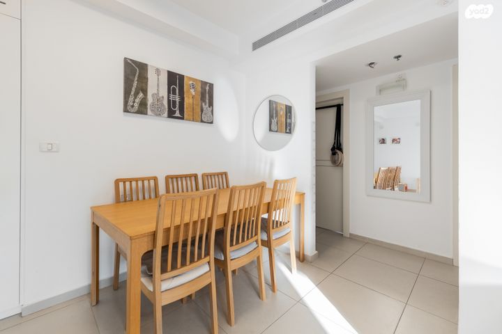 דירה, שדרות הנשיאים, מגדיאל, הוד השרון