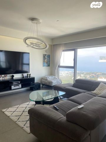 שדרות אבא חושי 