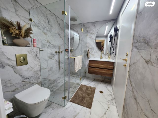 דירה, אייזיק רמבה, נוף הטיילת, נתניה