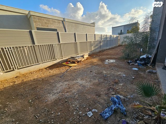 דירת גן, הרדוף, ערד