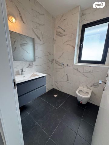 דירה, יונה וולך, גרין פארק החדשה, הוד השרון