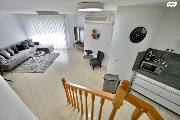 גג/ פנטהאוז, רביבים, גני ראשון, ראשון לציון