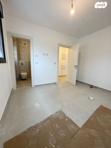 דירה, כרמי הנדיב, אחוזת רוטנר, קרית מלאכי