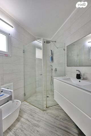 גג/ פנטהאוז, רביבים, גני ראשון, ראשון לציון