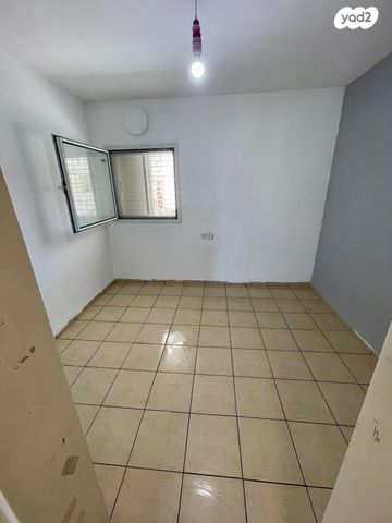 דירה, היובל, אור עקיבא