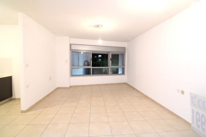 דירה, רימון, רובע ט"ז, אשדוד