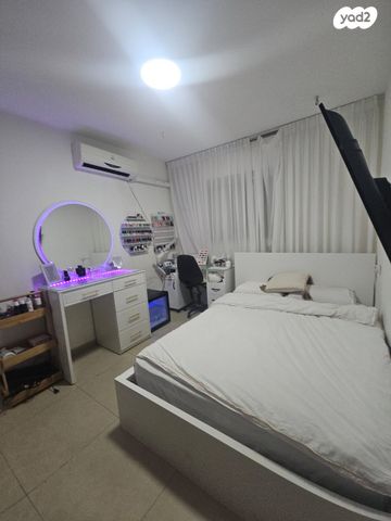 דירת גן, הכלניות, שדרות