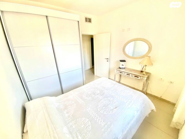 דירה, שדרות רובע יזרעאל 16, רובע יזרעאל סביוני העמק, עפולה